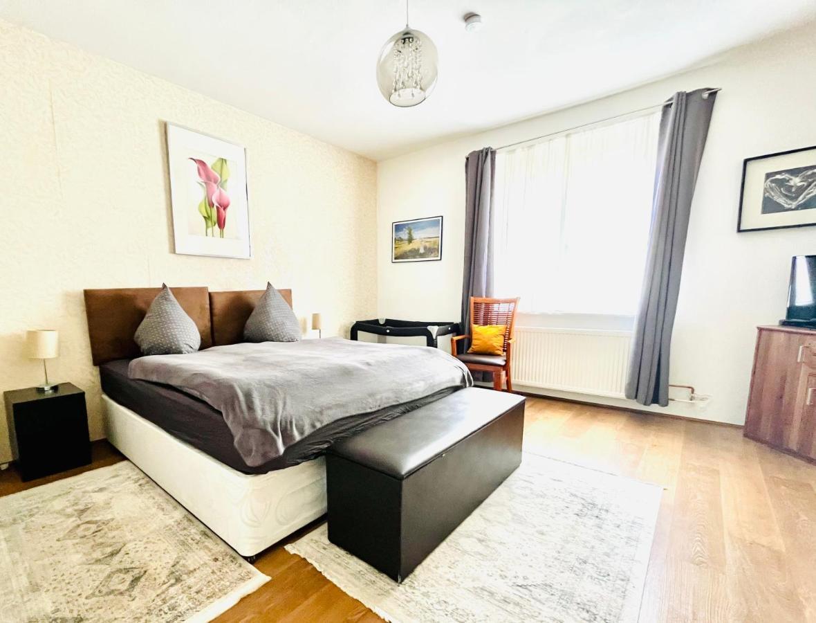Lovely Apartment Center Of Baden-Baden Exteriör bild